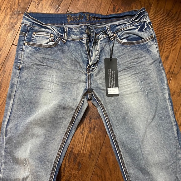 Jeans - Picture 2 of 2